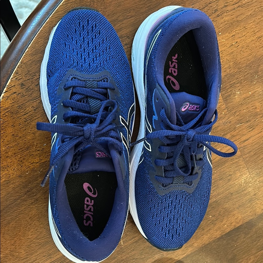 Asics Blue Athletic Shoes with Breathable Mesh and Cushioned Sole - Picture 4 of 6